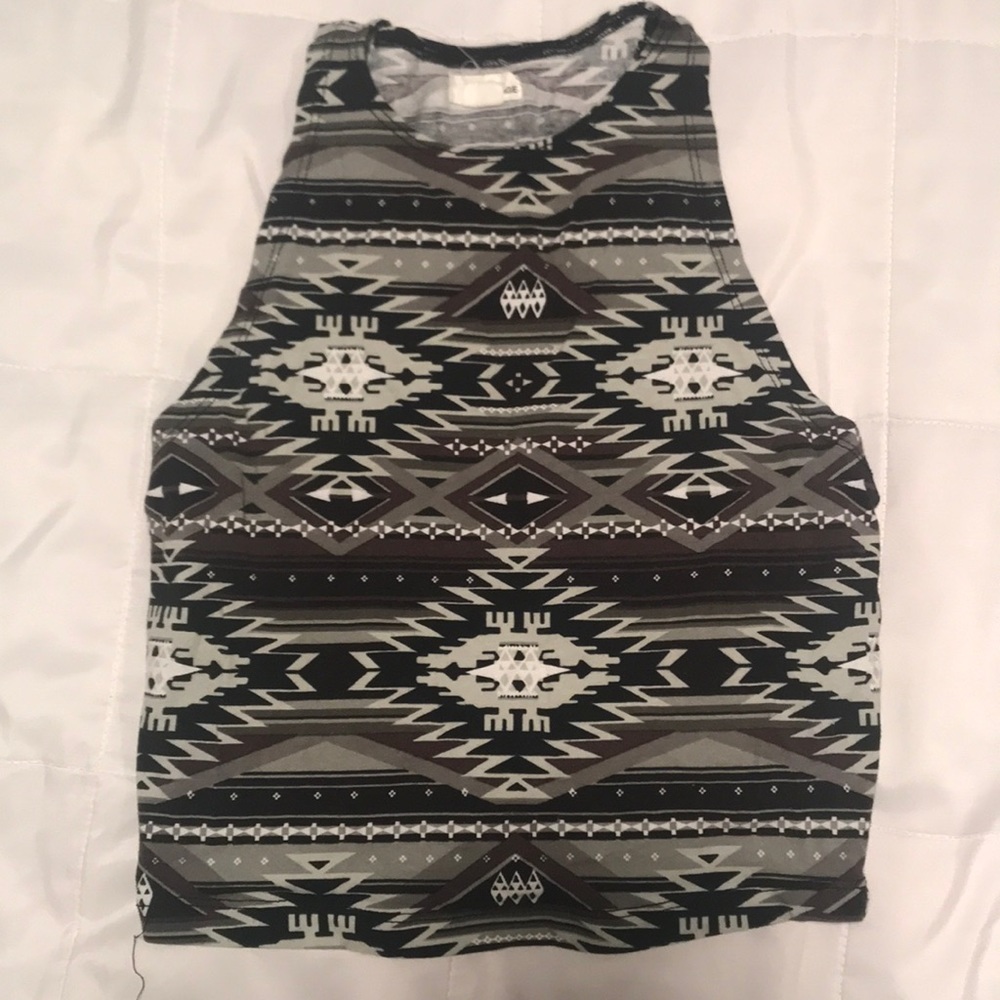 Crop top